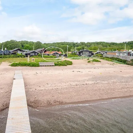 Feriehus In Near Fishing Spot *